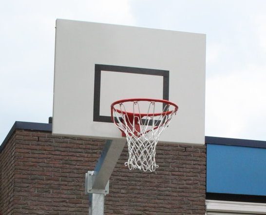 Kwelling strand Buik Basketbalring met net – Ras Sports Equipments