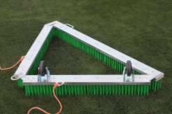 Driehoekbezem 150cm kunstgras rubber (groen)